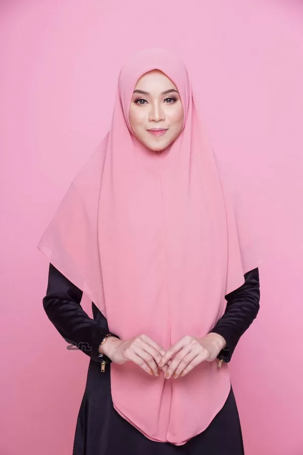 Exclusive Ikhrah Hijab - Khimar Khadeeja Flamingo Pink 1